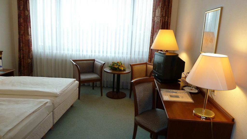 Comfort Hotel Weissensee Berlin Ruang foto