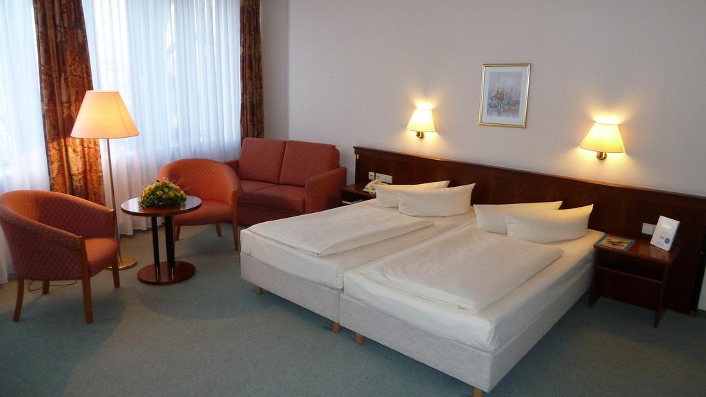 Comfort Hotel Weissensee Berlin Ruang foto