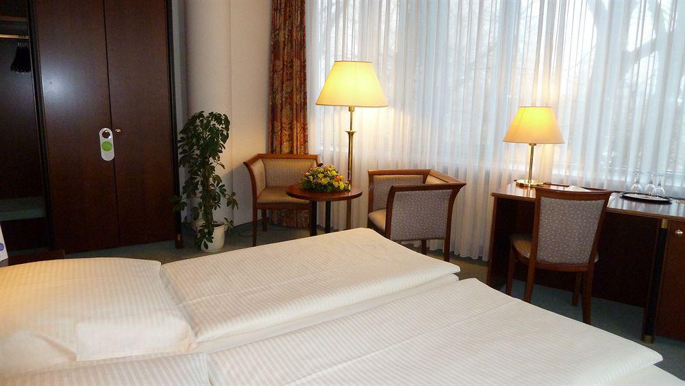 Comfort Hotel Weissensee Berlin Bagian luar foto